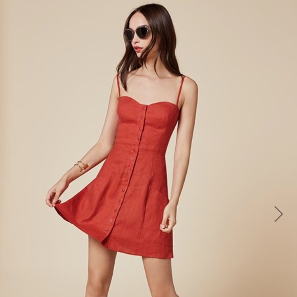 ❤️ Reformation Amery Dress ❤️